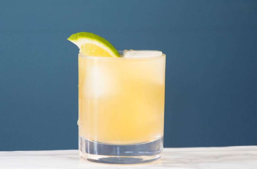 Tequila Mango and Ginger Kombucha Mule Cocktail Recipe