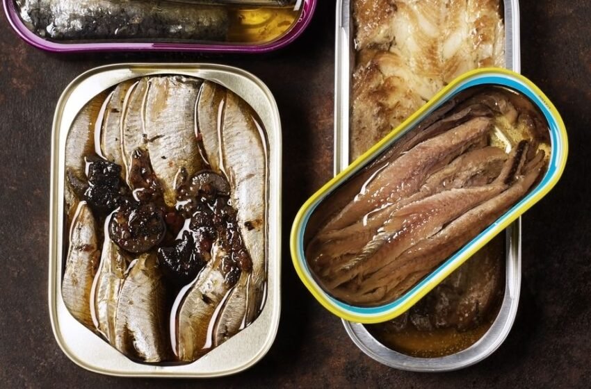 What's The Difference Between Anchovies And Sardines?